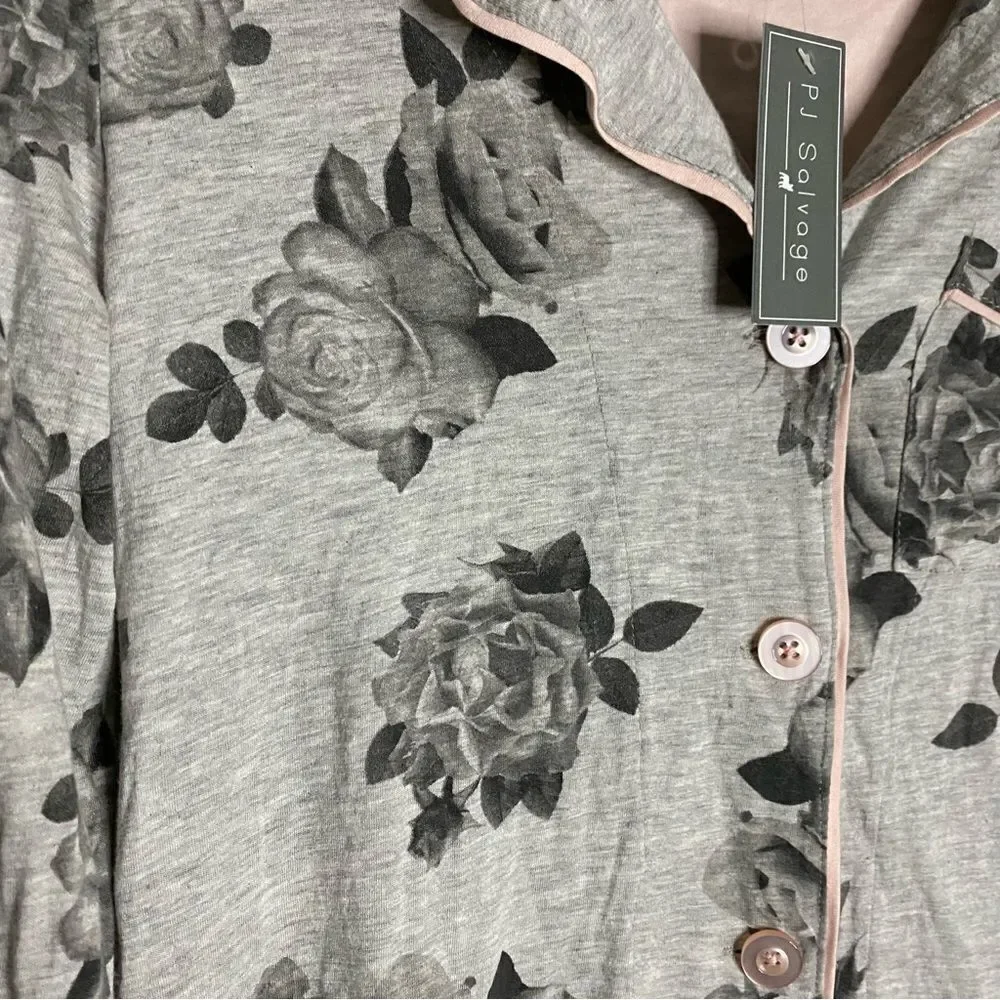 Nordstrom P.J. Salvage Pajama Top Graphic Roses Size M NWT